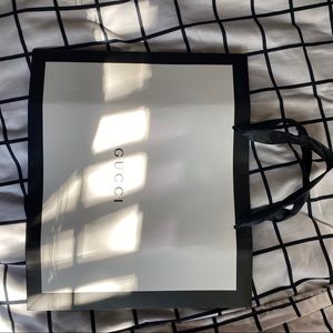 Gucci shopping bag